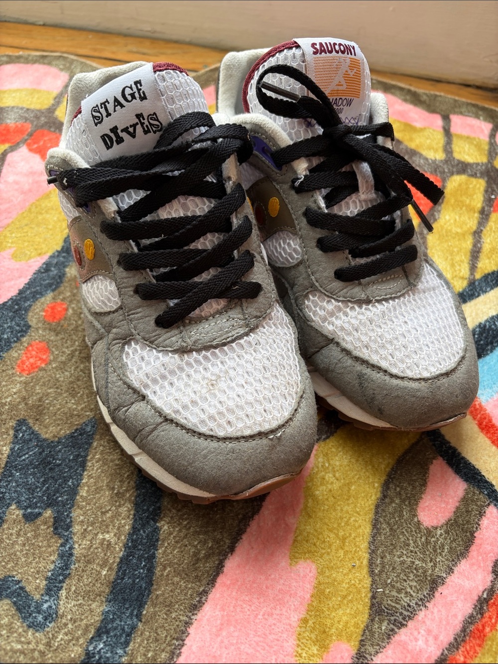 Saucony stage dives